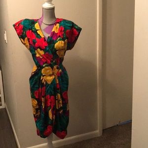Floral vintage dress